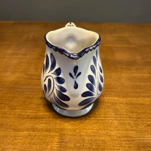 Pottery Barn Anfora Puebla Blue and White Porcelain Pitcher - Picture 6 of 8